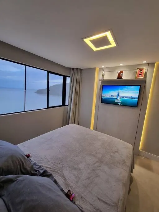 Lindo Apto Frente Mar Tudo Novinho 2Suites+Garagem Balneario Camboriu Brazil