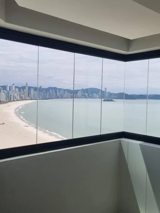 Lindo Apto Frente Mar Tudo Novinho 2Suites+Garagem Balneario Camboriu 0*,  Brazil